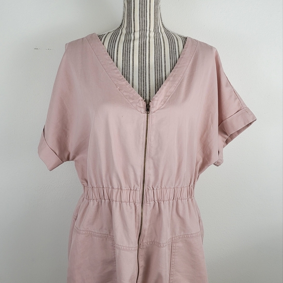 Universal Thread Large Blush Pink elastic waist full zip short sleeve dress - Picture 3 of 7